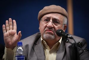 تله ضدّ امنیتی برای روحانی در توچال/ فایده فوتبال برای دختران و پسران!