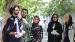واکنش مردم پس از شنیدن خبر شرط بندی روی زنان حامله توسط منافقین +فیلم 