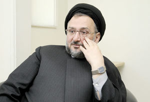  وبلاگ مشرق شکایت دادستان کشور از یک مقام امنیتی در پرونده «سلطان سکه»/ ابطحی: اگر زنان به ورزشگاه بروند کمتر گناه می‌کنند