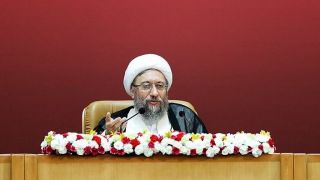 آیت‌الله آملی‌لاریجانی: صحبت‌های امروز رئیس‌جمهور محترم واقعاً عزتمندانه بود 