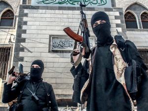 نقشه‌های تروریستی که طی ۵ سال در اقتصاد ایران اجرا شد/ «داعشی‌های اقتصادی» به چه می‌اندیشند؟!