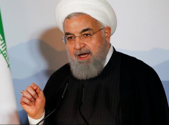 لحظه مطلع شدن روحانی از حمله تروریستی اهواز +عکس 