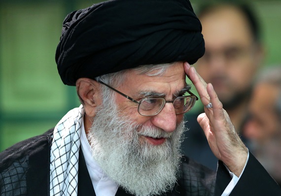 عکس/ پذیرایی ساده از رهبر انقلاب