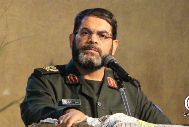  رزمندگان و مجاهدان برای تبیین وارد میدان شوند/مدیرت الهی می تواند افرادی چون قاسم سلیمانی تربیت کند