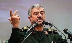 کسانی که تا ۲هزار کیلومتری ایران پایگاه دارند، بدانند که موشک‌های سپاه دقت بالایی دارند