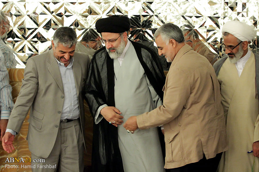 سیدابراهیم رئیسی: روحانی به دلیل دفاع از حقوق فرهنگیان مظلوم از من شکایت کرده است/ برای دفاع از حقوق مردم یک قدم عقبنشینی نمیکنم