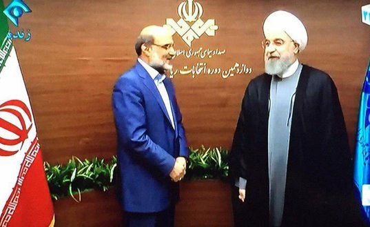 به هم زدن بازی در یک برنامه زنده/ رمزگشایی از عدم بی طرفی صداو سیما در حمایت از روحانی