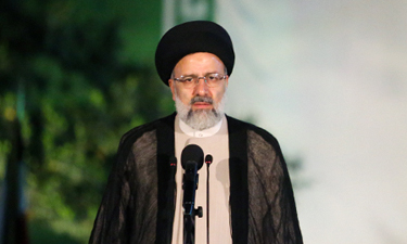 پاسخ رئیسی به شبهه رئیسجمهور حقوقدان/ آستان قدس ۳۰ سال است با دستور امام از پرداخت مالیات معاف است + فیلم اعلام رسمی اموال شخصی