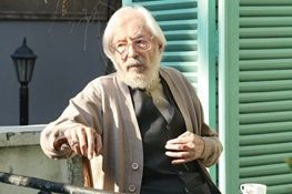 بستری جمشید مشایخی هنرمند پیشکسوت سینما، تلویزیون و تئاتردر بیمارستان بستری شد 