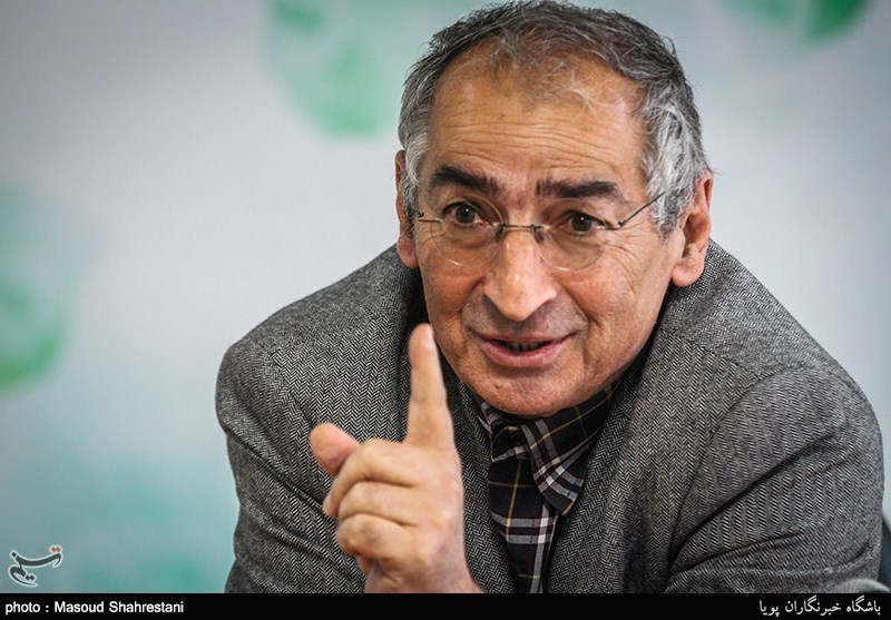 زیباکلام: سال ۹۲ فکر نمی‌کردیم رای روحانی به یک میلیون هم برسد‌