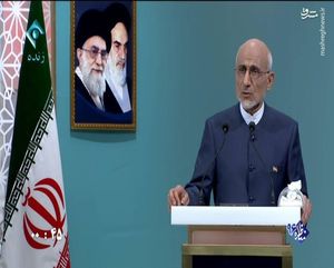 افرادی هستند که سرمایه و پول دارند و سرمایه شان هزار میلیارد تومان است/فساد از سرچشمه باید خشکیده شود
