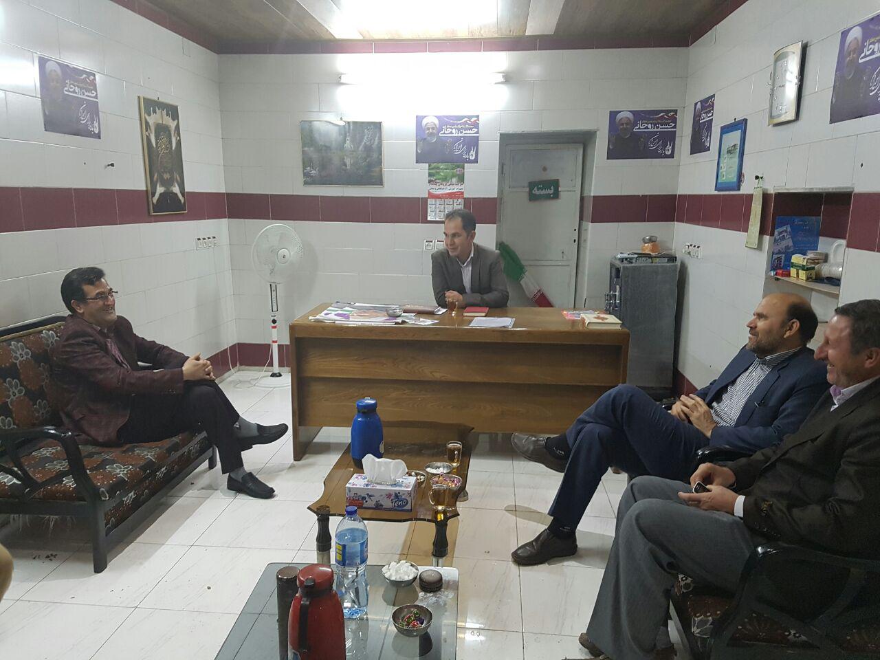 عکس/ حضور فرماندار بندرترکمن در ستاد  روحانی+عکس