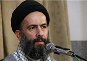 اقدام ناجوانمردانه دولتی‌ها برای تخریب رئیسی در علی‌آبادکتول/ دولتی‌ها به اسم آستان قدس هدایا توزیع می‌کردند!