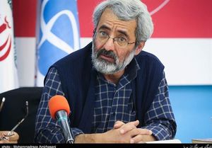 کنار رفتن کاندیداهای انقلابی با ادامه شرایط فعلی ضرورتی ندارد/ احتمال زیاد انتخابات دو مرحله‌ای است