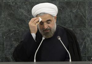 اعتراض شدید کارگران به وضعیت اقتصادی در حین سخنرانی روحانی
