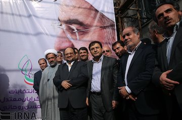 نمایندگانی خاص؛ یک روز اصلاح‌طلب، یک روز اصولگرا و یک روز به نفع دولت !!