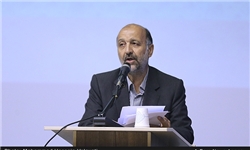 معلمان، خانوادهها و دانشآموزان از «آموزش و پرورش» ناراضی هستند/ ترویج تفکر غربی در قالب لوحها و کلیپهای آموزشی