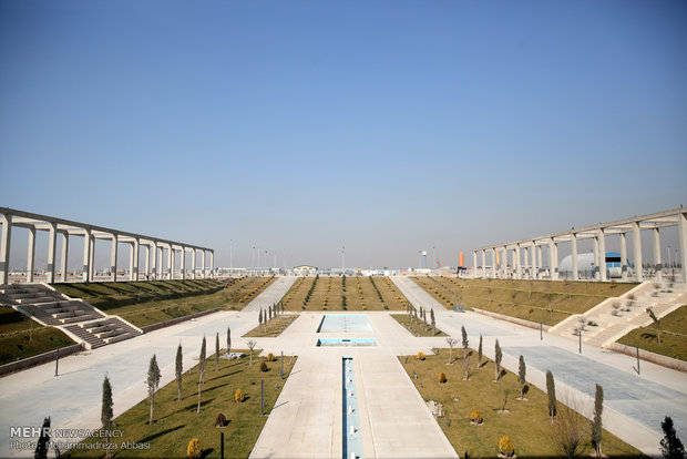 شهرآفتاب آماده میزبانی دوستداران کتاب/ خط۷ در انتظار پله برقی