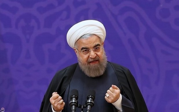 سخنان عجیب روحانی در یزد/ مردم بگویند عزت میخواهند یا سایه شوم جنگ!