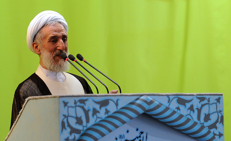 مجریان و ناظران انتخابات باید به مُر قانون عمل کنند/حضور ما در پای صندوق‌های رأی به دلیل دستور ولایت فقیه استمجریان و ناظران انتخابات باید به مُر قانون عمل کنند/حضور ما در پای صندوق‌های رأی به دلیل دستور ولایت فقیه است