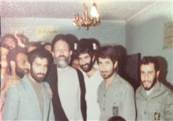 عکس/ شهید بهشتی در اولین مناظره انتخاباتی ایران