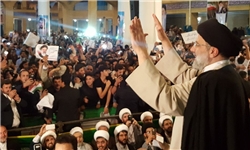 کوچکی سفره‌ها و افزایش فقر و محرومیت مردم را رنج می‌دهد/ مردم دیگر ظرفیت شنیدن اختلاس، رانت و فساد را ندارند/ شعار دولت کار و کرامت «ما می‌توانیم» است