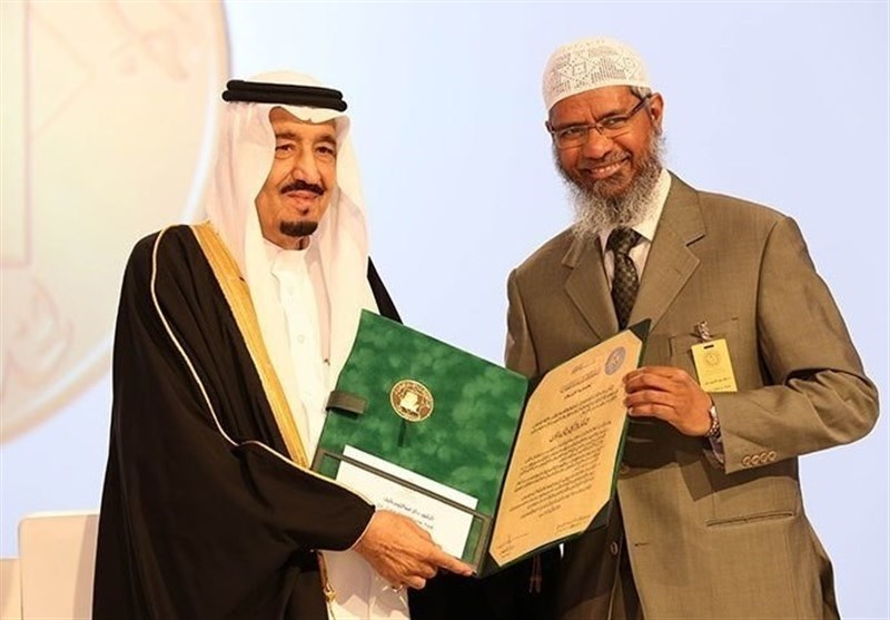«ملک سلمان» به عالم افراطی هند تابعیت عربستانی داد!