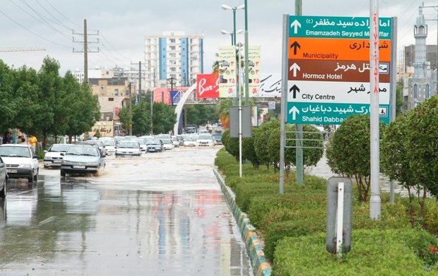 باران و مه‌گرفتگی در استان‌های شمالی/ترافیک در آزادراه کرج-قزوین