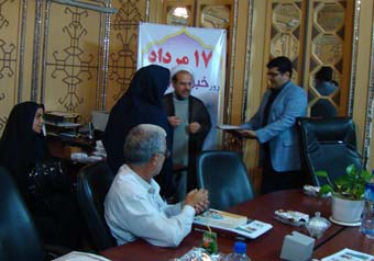 تجلیل از خبرنگاران توسط رئیس اداره فرهنگ و ارشاد اسلامی گرگان