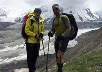 صعود زوج کوهنورد گلستانی به ارتفاع 7هزار و 50متری «لنین»