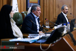  احمد خرّم: برای ادامه حیات از روحانی انتقاد کنیم