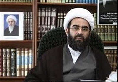 حساس بودن در برابر انقلاب به معنی جناح‌بندی سیاسی نیست‌ 