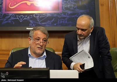  اتفاق نظرتمامی اعضا‌ی شورای شهر در حمایت از برنامه‌های مذهبی.