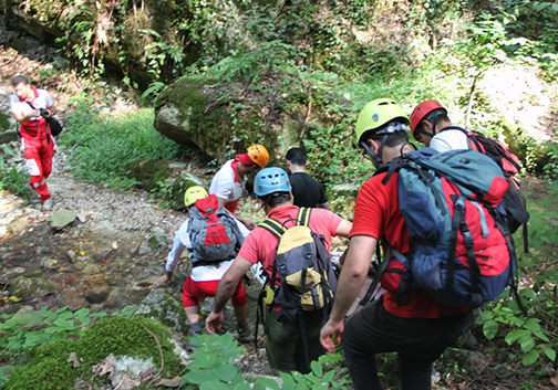 تحویل پیکر کوهنورد گرگانی به خانواده اش