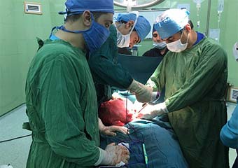 خروج توده بزرگ از شکم خانم 32 ساله گلستانی + تصاویر