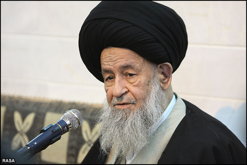 جنگ غرب با ما به دلیل حفظ تسلط استکباری است/ جنگ ما برای خدا است