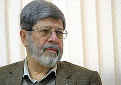 مردم نباید افراد متمکن را در آینده انتخاب کنند/ هرگاه جهادی کارکرده ایم موفق تر بوده ایم