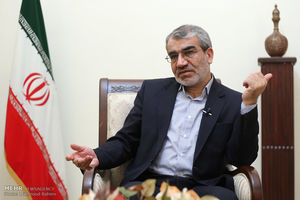 کدخدایی:نامزد انتخابات باید رجل سیاسی و مذهبی باشند/انتخابات جشنواره ثبتنام نیست