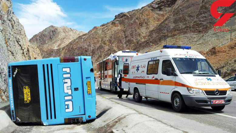 واژگونی خونین اتوبوس در محور زاهدان – زابل