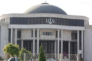 مدیران گلستان فرصت فکر کردن ندارند