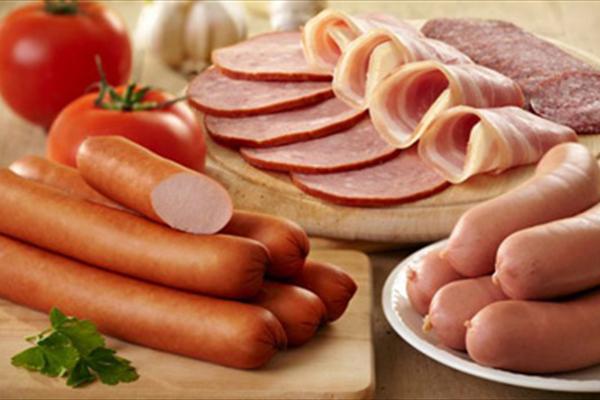 چه دلیل کثیفی برای پلمپ کارخانه تولید سوسیس و کالباس ایرانی بود؟!