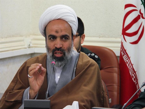 بزرگترین عوامل تقویت انقلاب اسلامی، انتخابات است/ حوزه های علمیه نباید تریبون افراد یا حزب خاصی شود