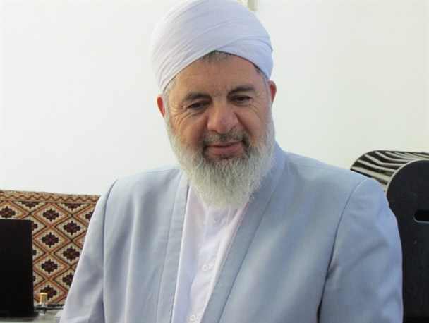 در انتخابات باید به کسی رأی داد که حافظ منافع ملی باشد