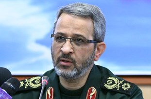 انسجام و پایبندی به اصول و ارزشها لازمه انقلابی بودن است/ انقلابی بودن و انقلابی ماندن در خوشی و سرخوشی میسر نمیشود/ کارنامه امریکا سیاه است/ تا قیامت از فتنه برائت جسته و با فتنه گران آشتی نمیکنیم