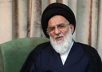 شایعه درگذشت آیت‌الله هاشمی شاهرودی تکذیب شد/ شایعه سازی برای انحراف افکار عمومی از حماسه مردم اصفهان