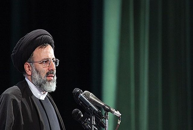 اهانت به جانبازان در همایش انتخاباتی حجت‌الاسلام رئیسی