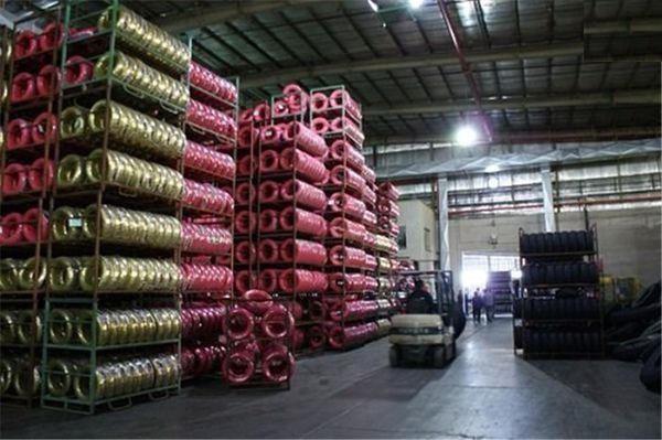 سیل واردات به صنعت قطعات خودرو رسید/ گامی دیگر از دولت بی تدبیر و ناامید برای بیکاری کارگران تایرسازی