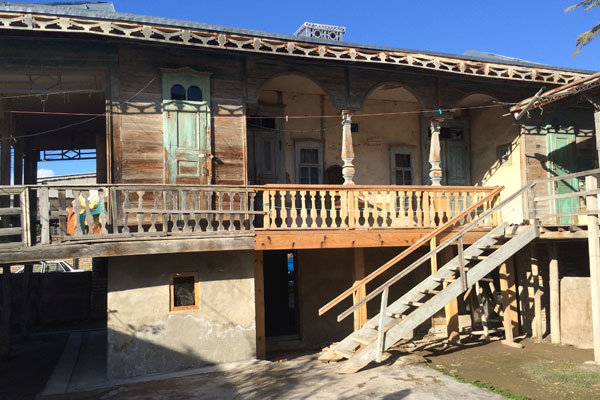 مرور تاریخ در خانه‌های گمیشان/ «کیارام» غاری به قدمت هزاران سال