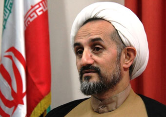 الگوی مناسبی در اجرای برنامه‌های شادمانه نداریم