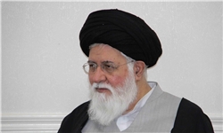 برخی مقامات داخل خانه سفیر و در حضور زنان سربرهنه قرارداد امضا میکنند/ تعامل با جهان تا کجا؟